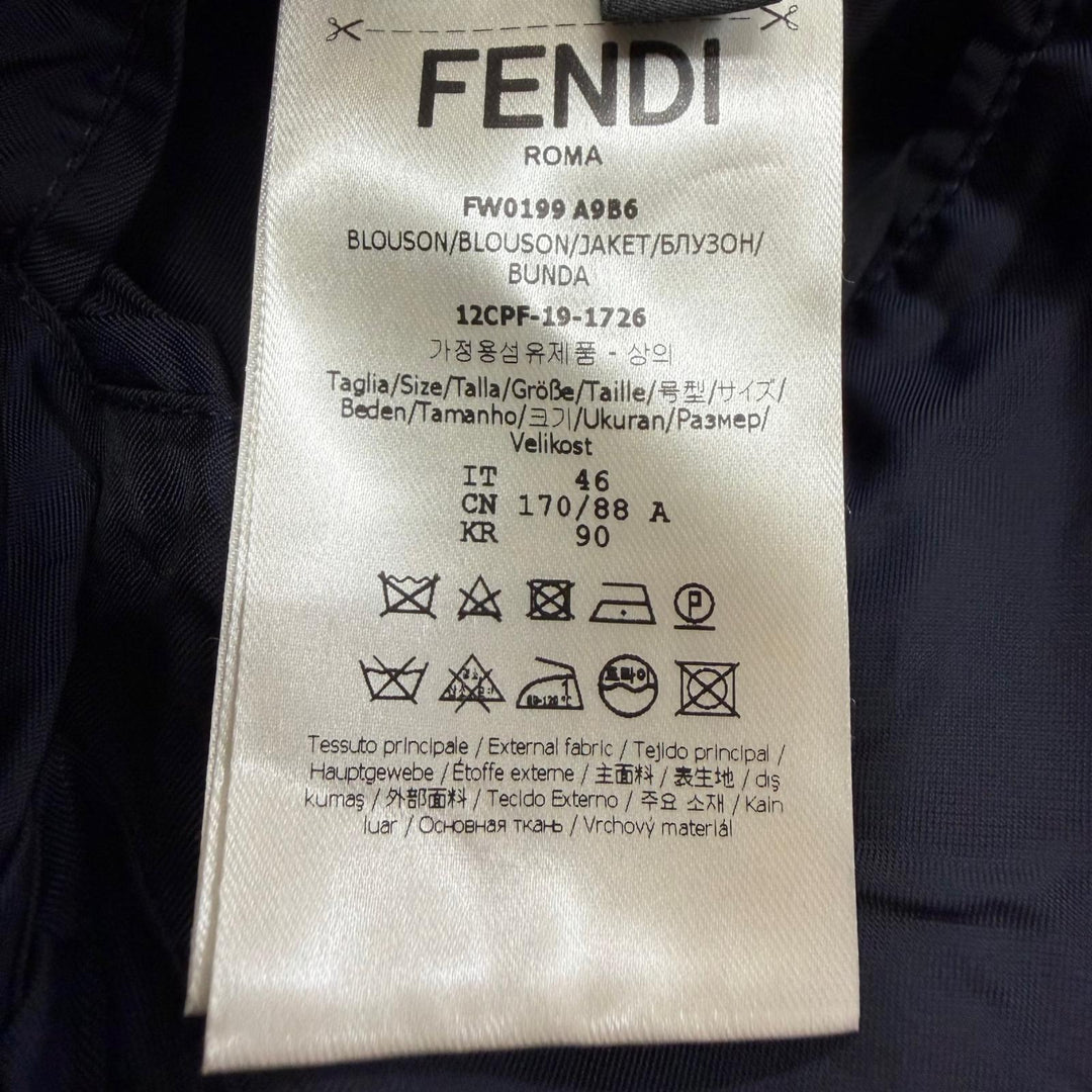 美品▼FENDI フェンディ FWD199 ロゴ入りボタン アシンメトリー ダブルブレスト テーラードジャケット ブルゾン ネイビー IT 46 正規品