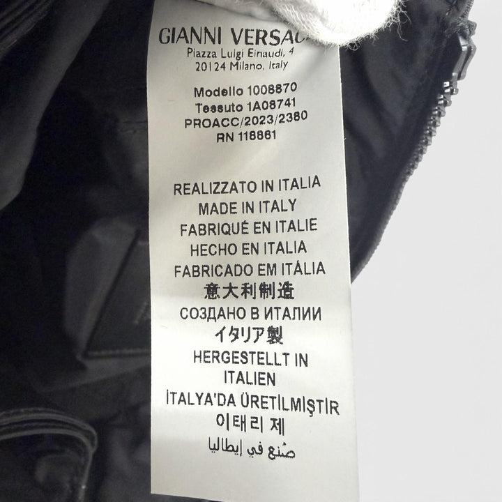 極美品□VERSACE ヴェルサーチ レザー使い 立体 メデューサ グレカ 2WAY ショルダーバッグ クラッチバッグ ブラック イタリア製 メンズ