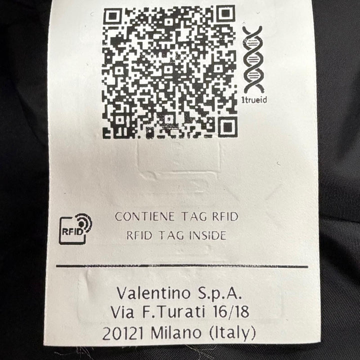 美品▼Valentino ヴァレンチノ VLTNロゴ フード取り外し可能 ダブルジップアップ ダウンベスト ブラック IT 50 イタリア製 正規品 メンズ