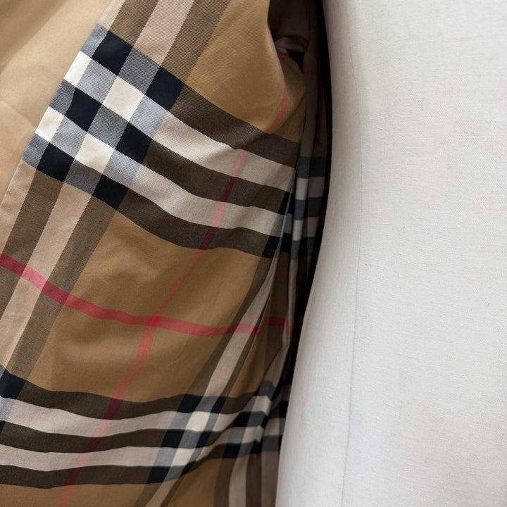 未使用品▼BURBERRY バーバリー 8111615 コットン100% 裏地ノバチェック柄 比翼仕立て ステンカラーコート ベージュ 48 正規品 メンズ