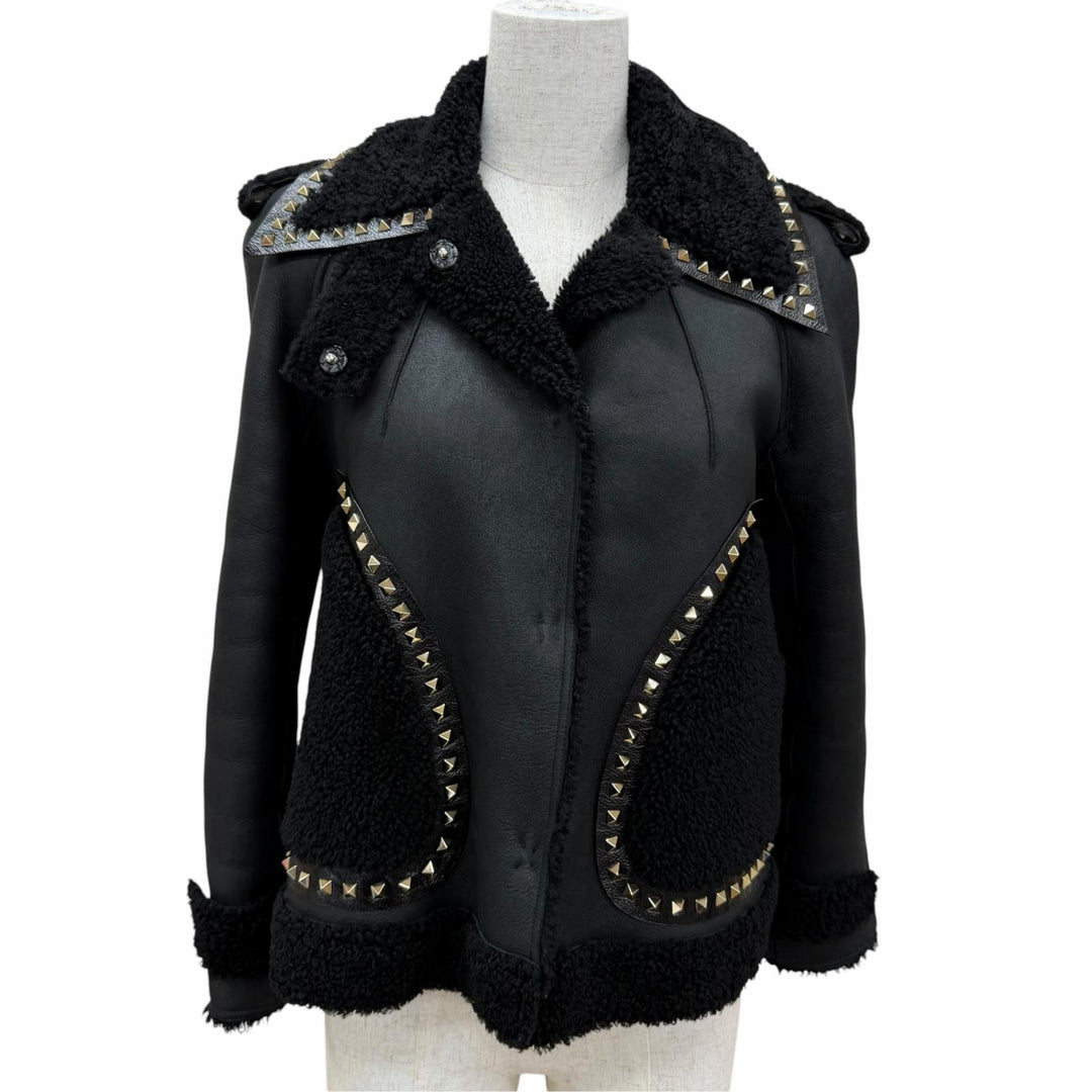 美品☆VALENTINO ヴァレンティノ ロックスタッズ付 レザー使い ムートンジャケット ブラック IT 38 イタリア製 正規品 レディース