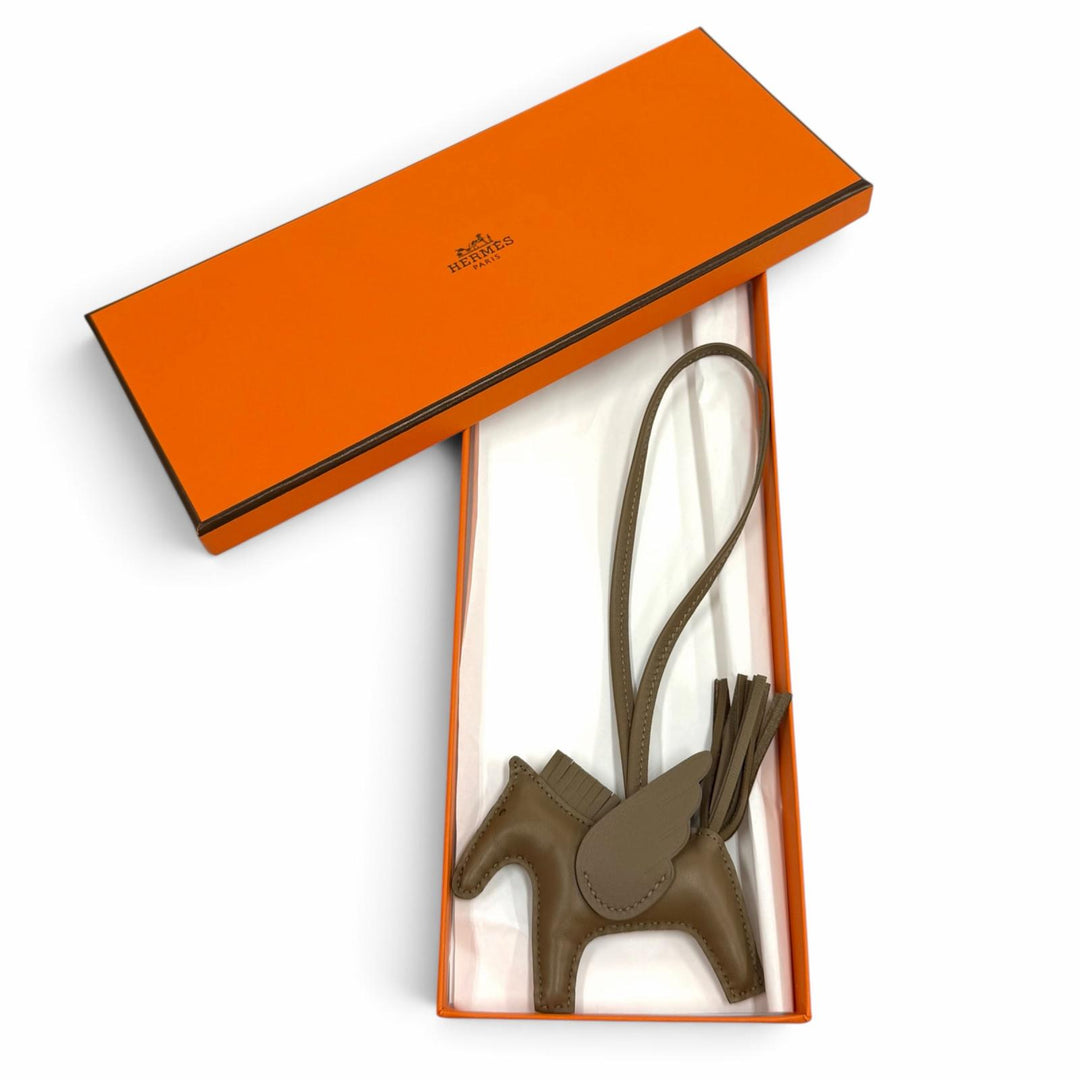 未使用品★HERMES エルメス ロデオ ペガサス PM ソーエトゥープ アニョーミロ バッグチャーム G刻印 フランス製 レディース 箱付き