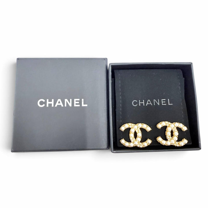 極美品☆CHANEL シャネル B24A ABD722 ココマーク エコパール ラインストーン イヤリング ゴールド イタリア製 レディース 箱・保存袋付