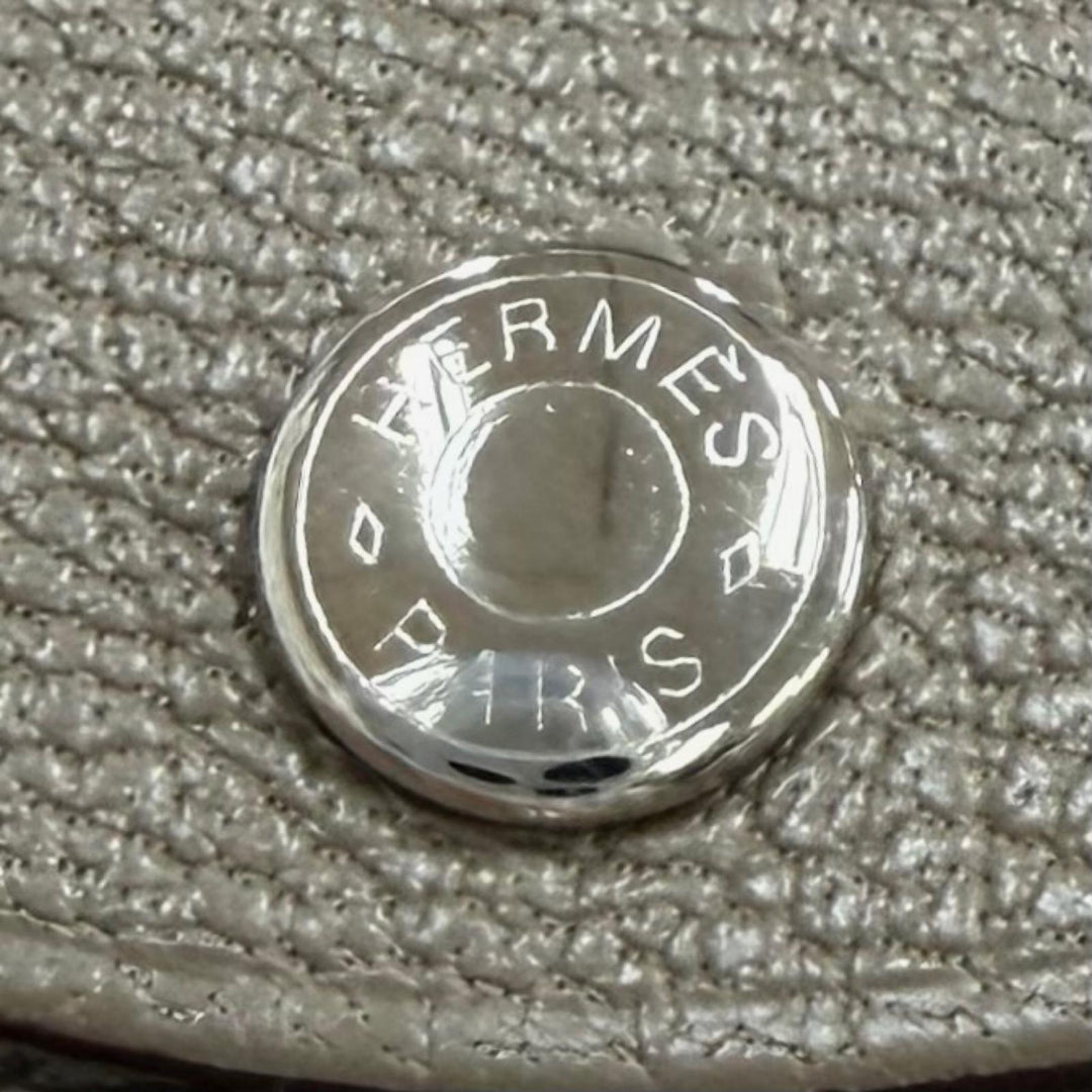極美品★HERMES エルメス カルヴィ デュオ エトゥープ シェーブル セリエ金具 二つ折り財布 W刻印 フランス製 レディース 箱付き