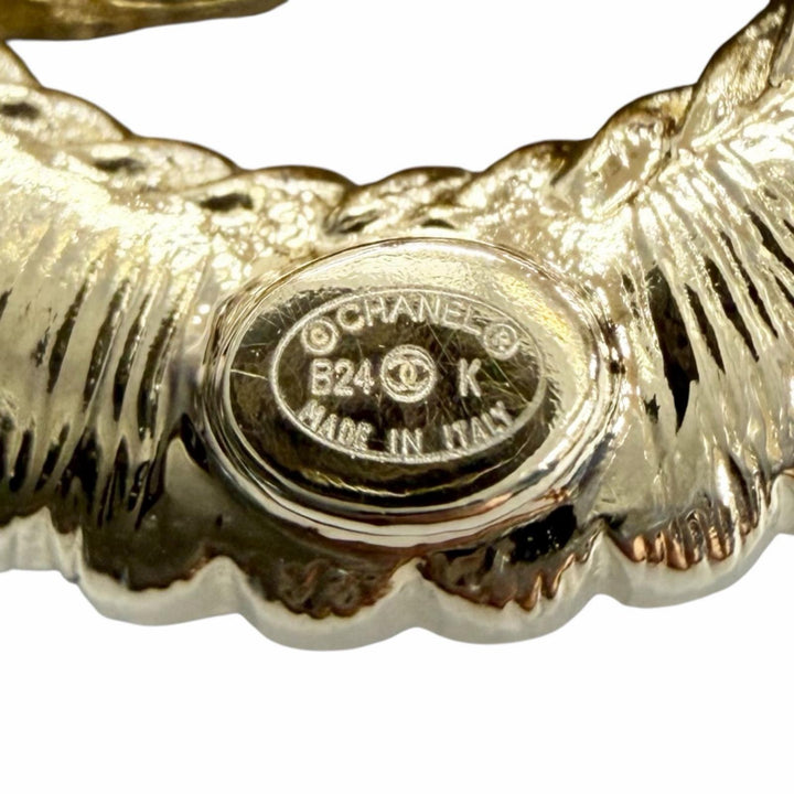極美品△CHANEL シャネル B24K ABE646B ココマーク ラインストーン リボン ココボタン ピンバッチ ブローチ ゴールド イタリア製 箱付き