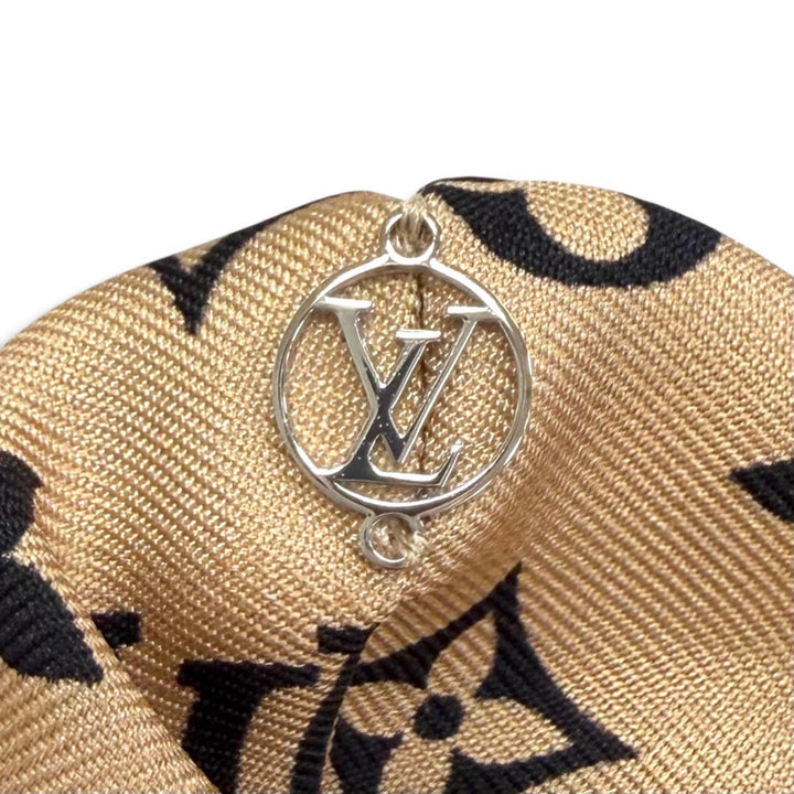 極美品△LOUIS VUITTON ルイヴィトン MP3098 シルク100% LVサークル モノグラム シュシュ 2点セット ヘアアクセサリー シルバー金具 伊製