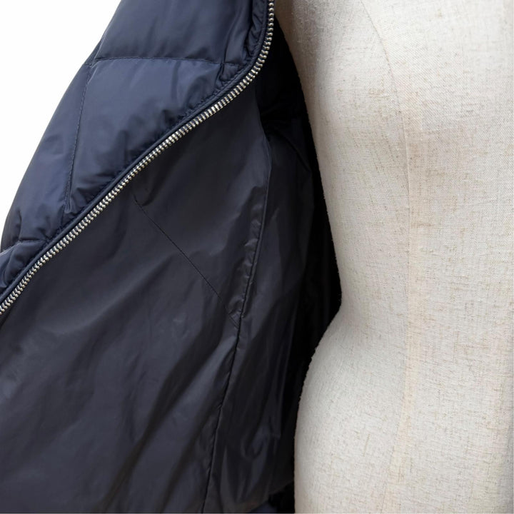 美品☆MONCLER モンクレール VOUGLANS ブーラン 裾フレア 切り替えデザイン ZIP UP ダウンコート ネイビー 2 国内正規品 レディース