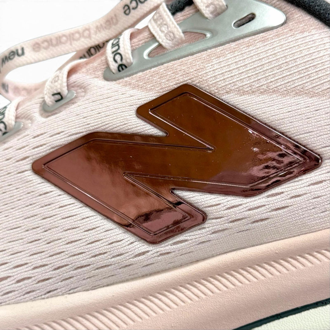 未使用品△NEW BALANCE ニューバランス W86056N Fresh Foam 860 V14 名古屋ウィメンズマラソン2026限定 ランニングシューズ ピンク 26.5