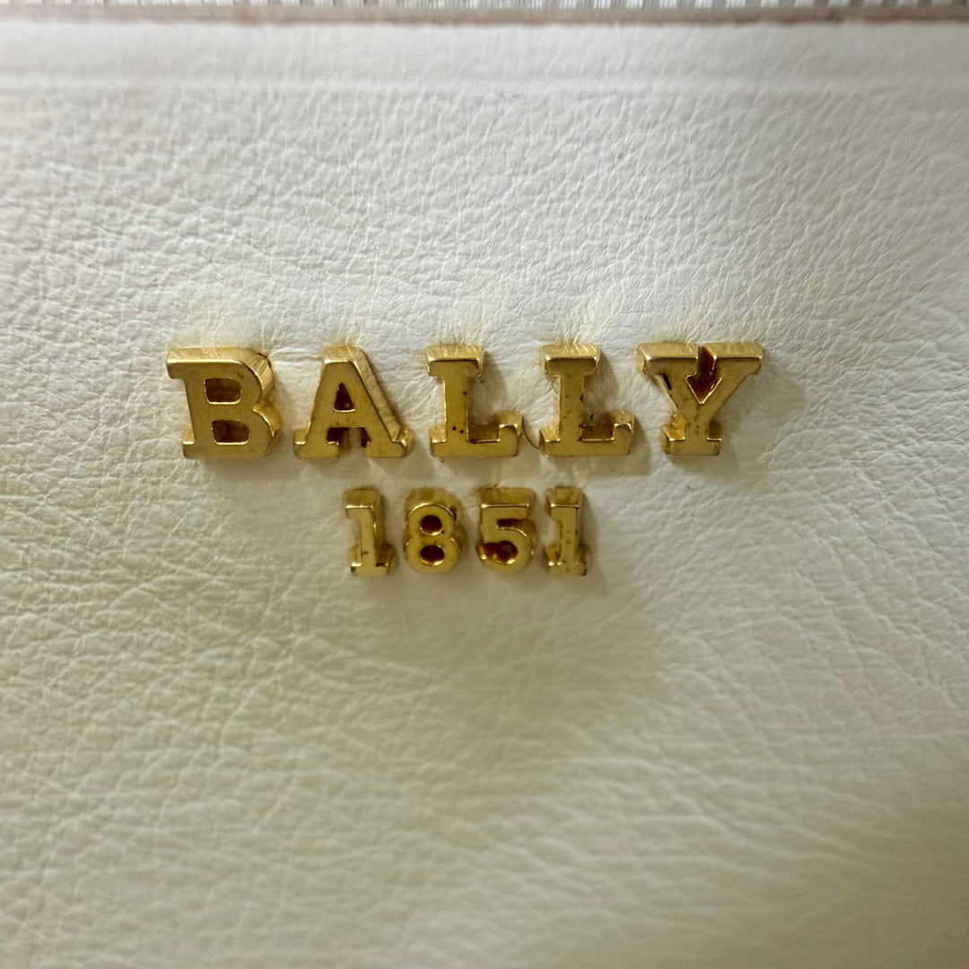 極美品☆BALLY バリー 6239066 VIVA XS/03 ロゴ金具 レザー チェーン ショルダーバッグ アイボリー レディース 保存袋付き