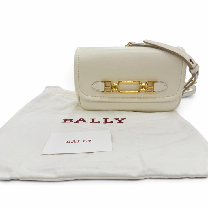極美品☆BALLY バリー 6239066 VIVA XS/03 ロゴ金具 レザー チェーン ショルダーバッグ アイボリー レディース 保存袋付き