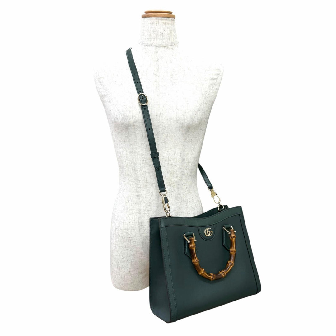 極美品△GUCCI グッチ 853226 ダイアナミディアムトートバッグ バンブー 2WAY ショルダーバッグ ダークグリーン 定価605000円 保存袋付き