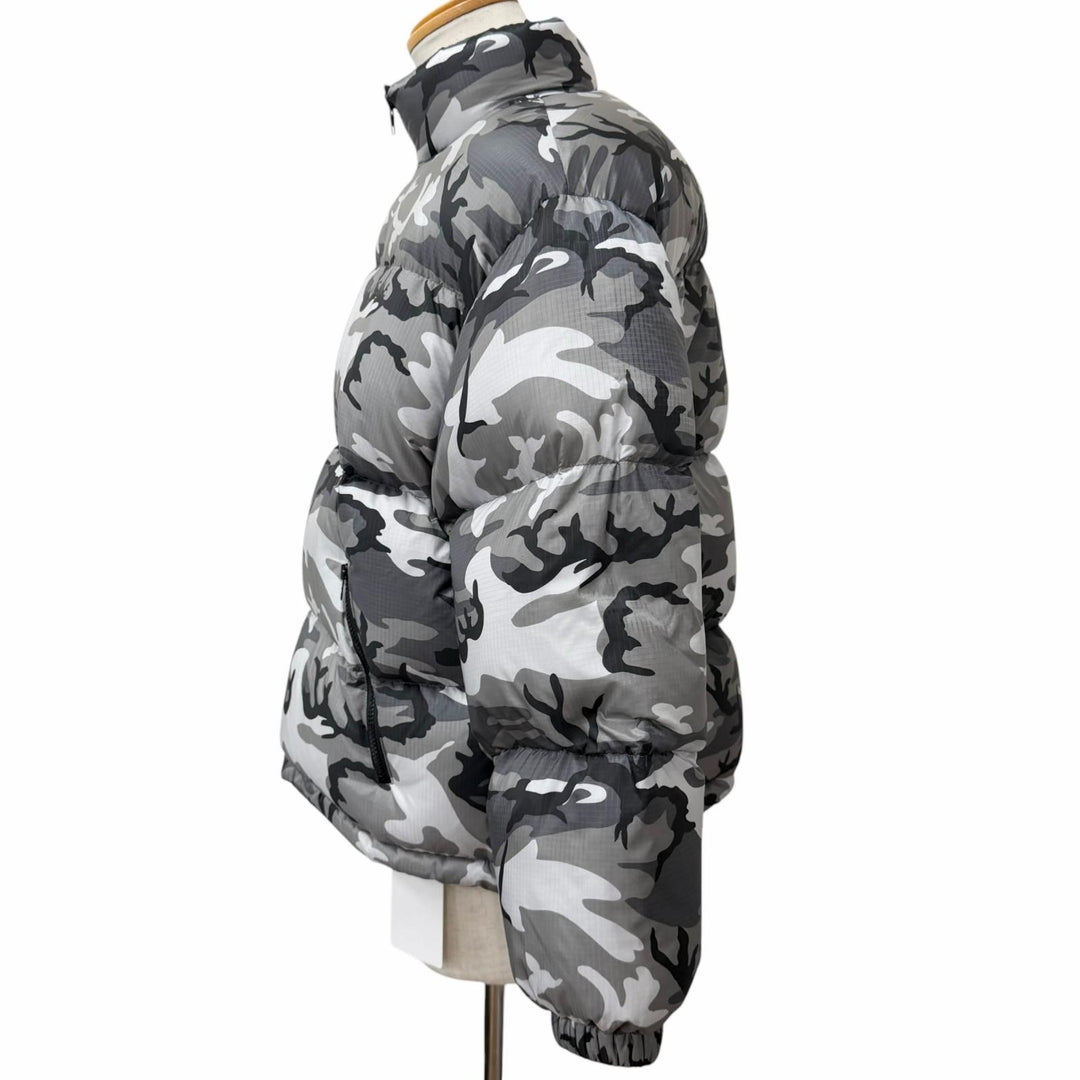 未使用品□CELINE セリーヌ 2W771153Q カモフラ柄 スタンドカラー ダウンジャケット パファージャケット グレー 44 イタリア製 正規品