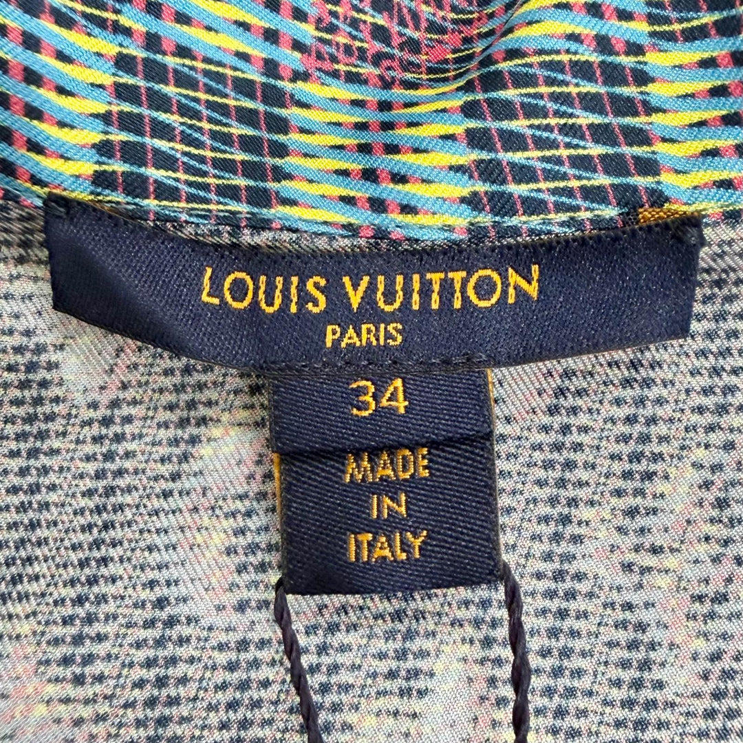 未使用品△LOUIS VUITTON ルイヴィトン シルク100％ LVボタン付き 3Dモノグラムプリント 総柄 長袖シャツ ネイビー系 34 伊製 正規品