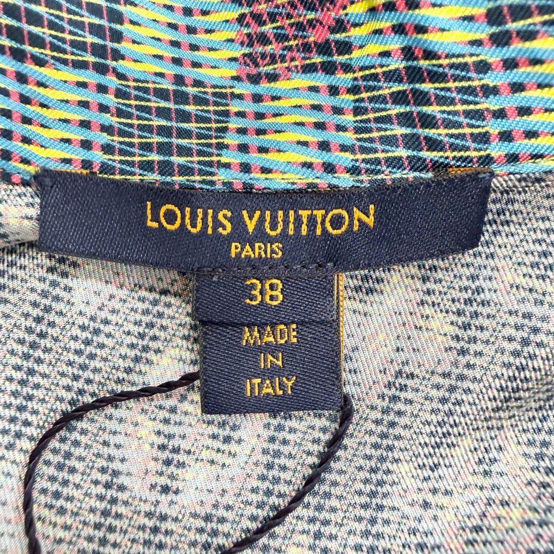 未使用品△LOUIS VUITTON ルイヴィトン シルク100％ LVボタン付き 3Dモノグラムプリント 総柄 長袖シャツ ネイビー系 IT 38 伊製 正規品