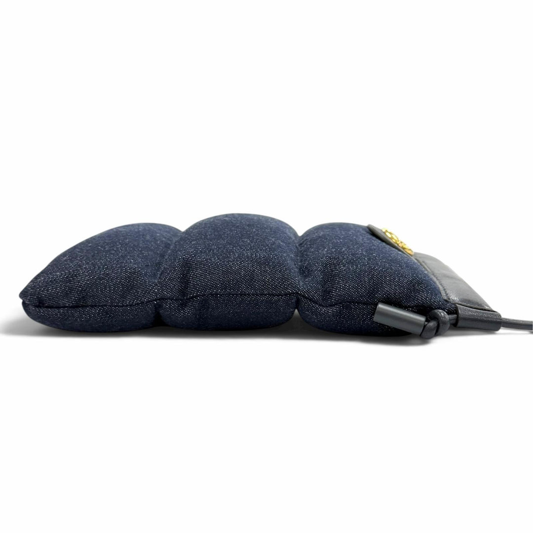 未使用品★MONCLER モンクレール PUFFY PHONE CASE ロゴ金具 レザー使い デニム ショルダーバッグ インディゴ ブラック 保存袋付き