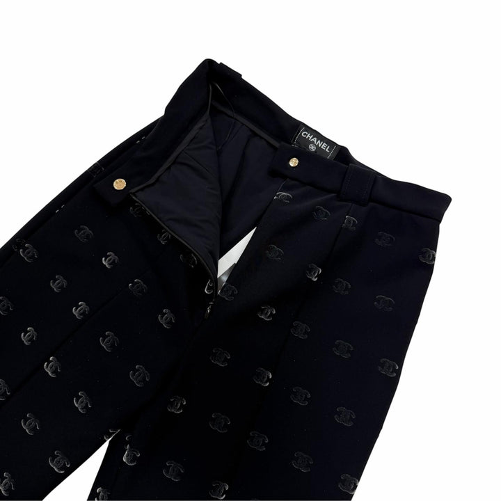 未使用品☆CHANEL シャネル 22N P73213V64869 ココマーク柄 ゴールドボタン パンツ ブラック IT 36 イタリア製 正規品 レディース