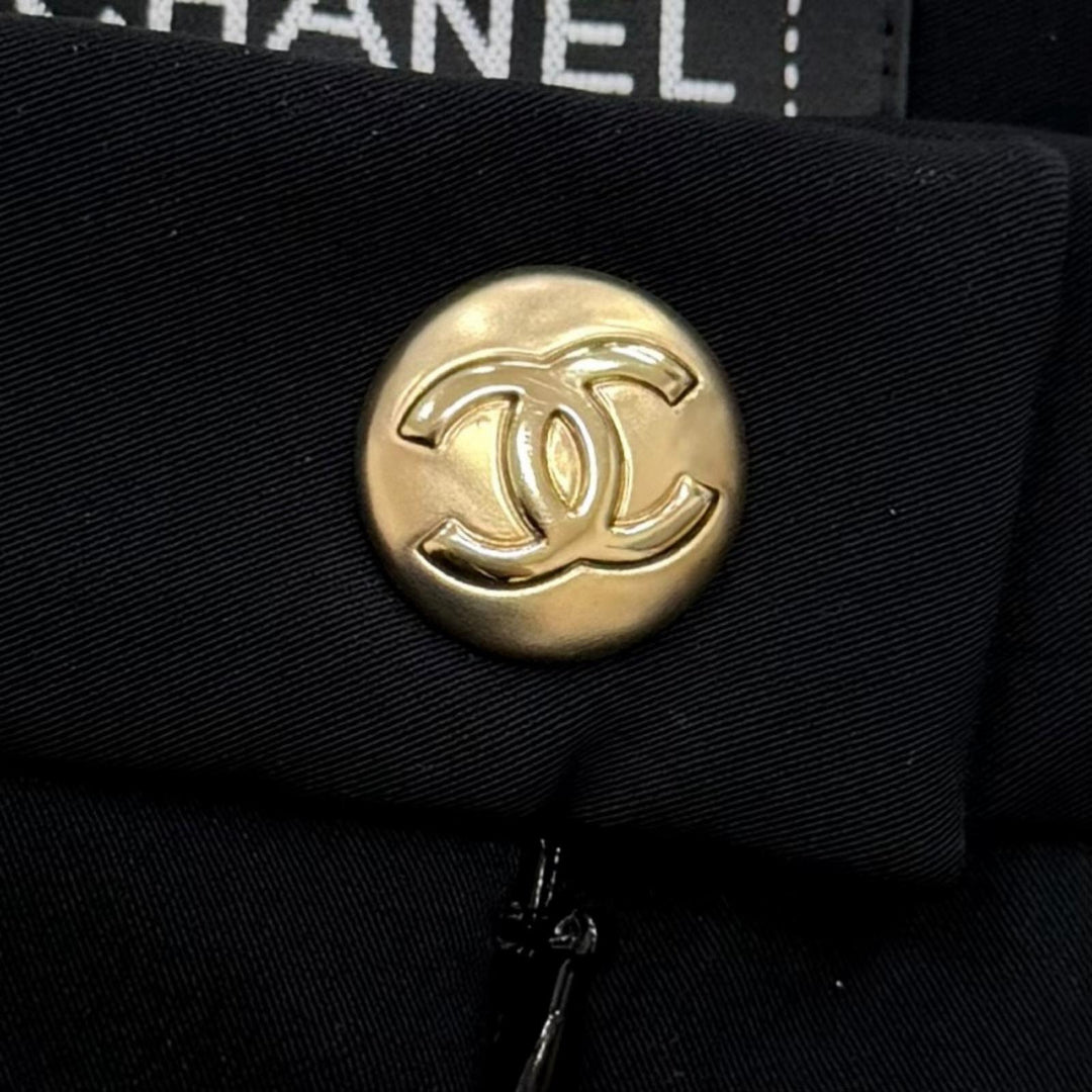 未使用品☆CHANEL シャネル 22N P73213V64869 ココマーク柄 ゴールドボタン パンツ ブラック IT 36 イタリア製 正規品 レディース
