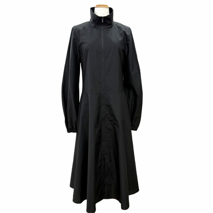 極美品△MONCLER モンクレール 2024年 K10932G00006 DRESS コットン ロゴワッペン ジップアップ 長袖ワンピース ブラック IT 38 正規品