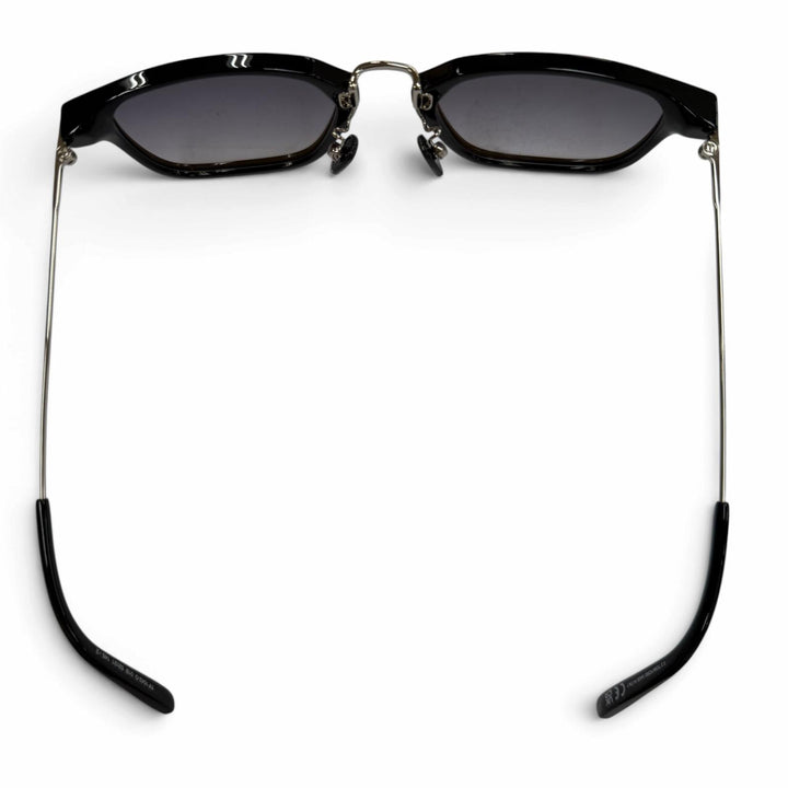 未使用品▼TOM FORD トムフォード TF1042-D グラデーションレンズ スクエアシェイプ アイウェア サングラス 52□21 145 デモレンズ 箱付