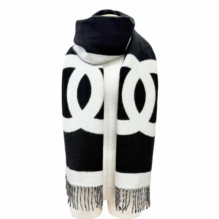 美品△CHANEL シャネル カシミヤ100％ ココマーク バイカラー フリンジ ロングマフラー ブラック ホワイト イタリア製 レディース