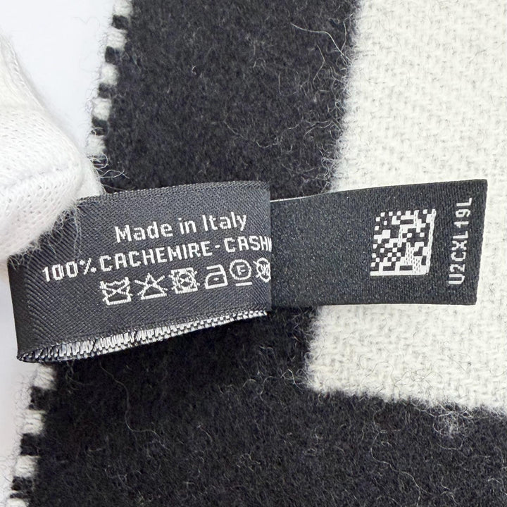 美品△CHANEL シャネル カシミヤ100％ ココマーク バイカラー フリンジ ロングマフラー ブラック ホワイト イタリア製 レディース