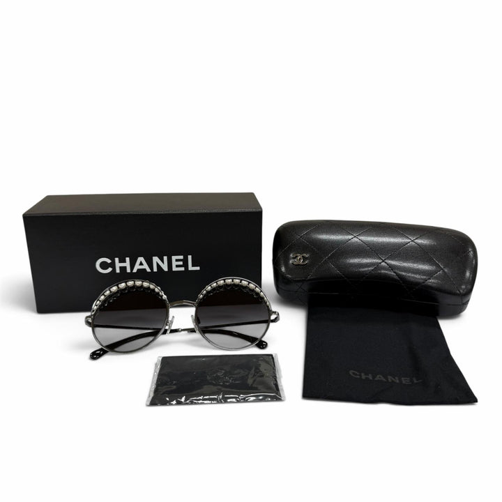 極美品☆CHANEL シャネル 4234-H ココマーク エコパール付 サングラス ガンメタリック ブラック 53□20 140 デモレンズ 箱・保存袋付