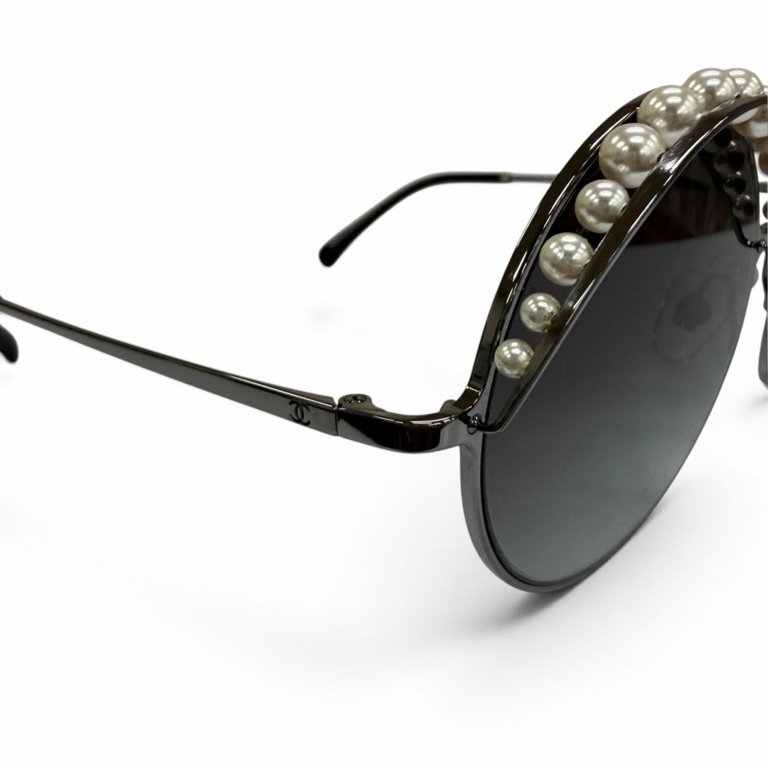 極美品☆CHANEL シャネル 4234-H ココマーク エコパール付 サングラス ガンメタリック ブラック 53□20 140 デモレンズ 箱・保存袋付