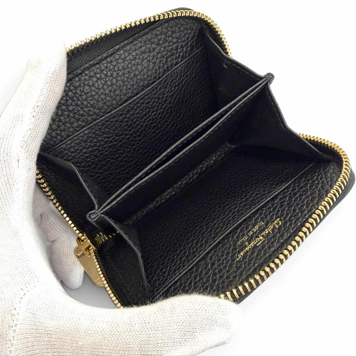 未使用△FERRAGAMO フェラガモ 220406 ガンチーニ ラウンドファスナー レザー コインケース コンパクトウォレット 小銭入 ブラック 箱付