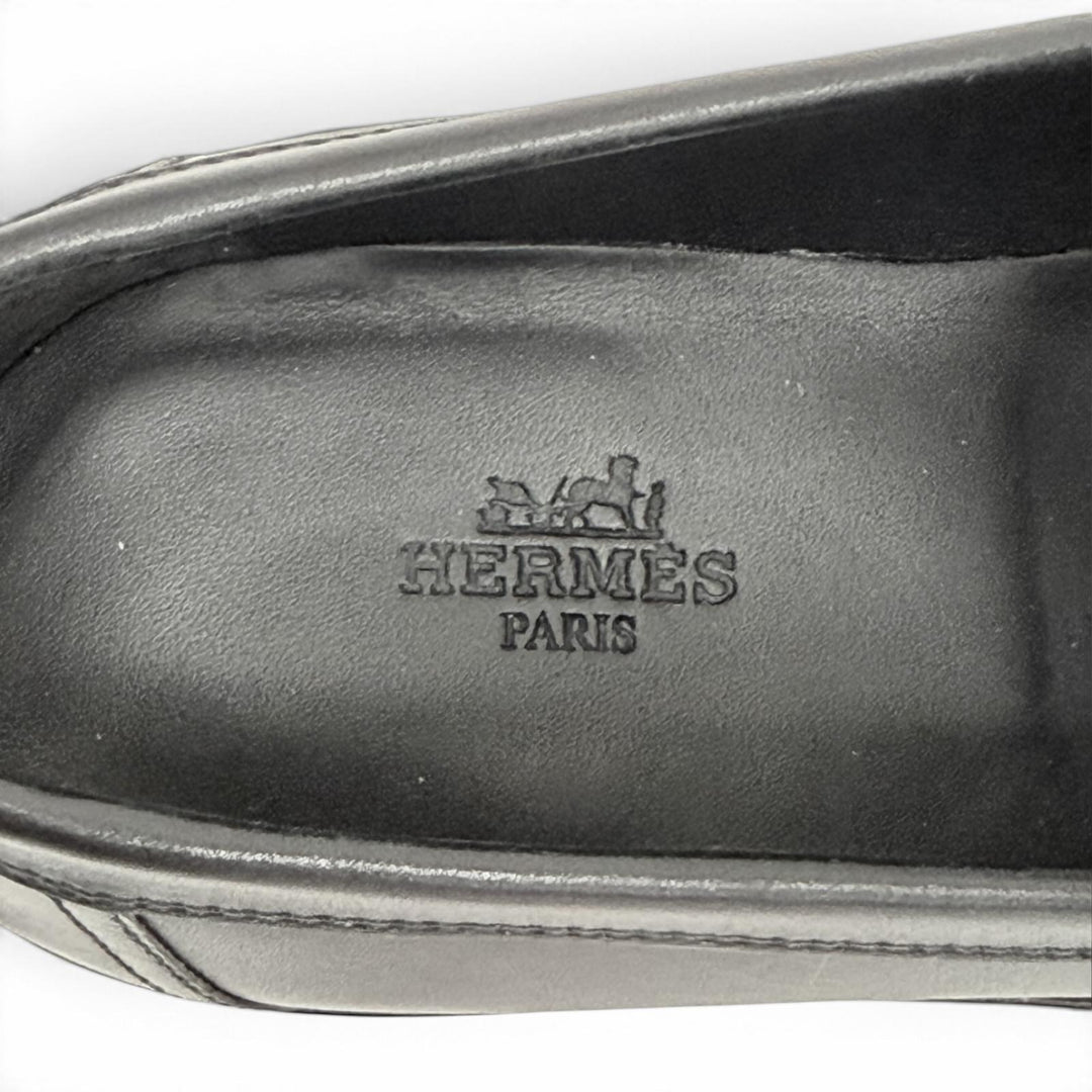 美品△HERMES エルメス 232075Z ホット ローファー レザー モカシン ケリーバックル シューズ ブラック ホワイト IT 38 箱・保存袋付き