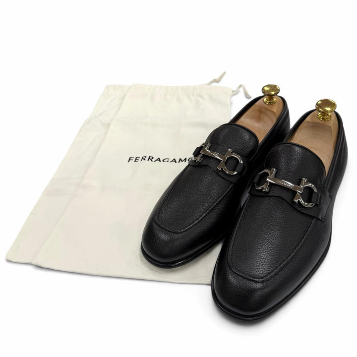 未使用品▼FERRAGAMO フェラガモ ガンチーニ レザーシューズ ビット ローファー ブラック シルバー金具 6 イタリア製 メンズ 保存袋付き