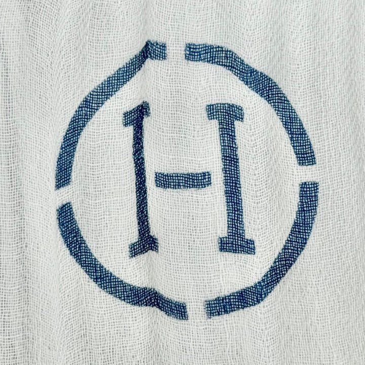 極美品△HERMES エルメス ナオシマ コットン100% ブルージー ホワイト Hロゴ ミニフリンジ 大判 ストール マフラー 日本製 正規品 箱付