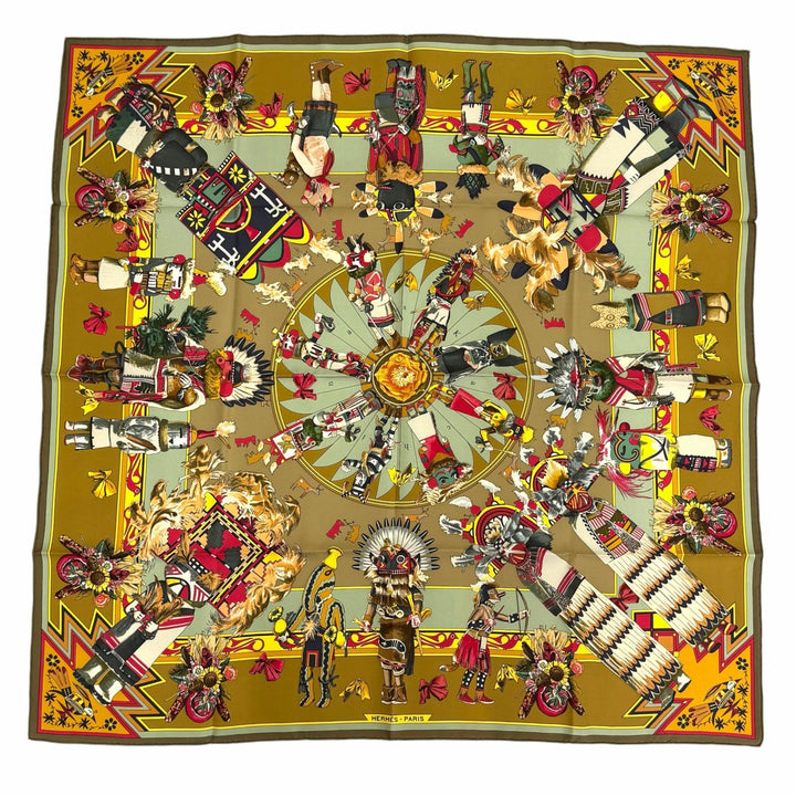 極美品△HERMES エルメス Kachinas カチナ 民族 カレ90 シルク100％ スカーフ ブラウン系 カーキ系 フランス製 レディース 箱付 オススメ