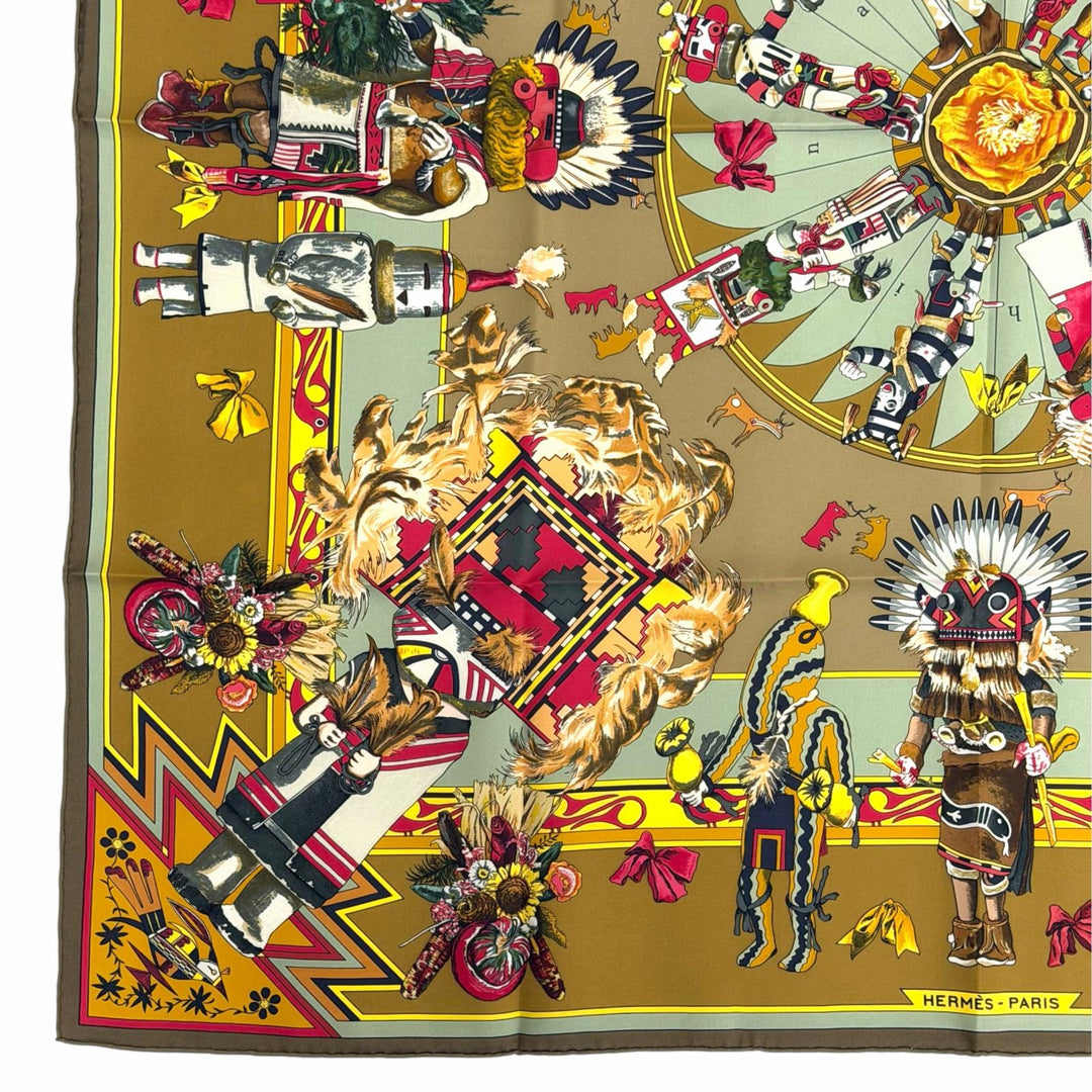 極美品△HERMES エルメス Kachinas カチナ 民族 カレ90 シルク100％ スカーフ ブラウン系 カーキ系 フランス製 レディース 箱付 オススメ