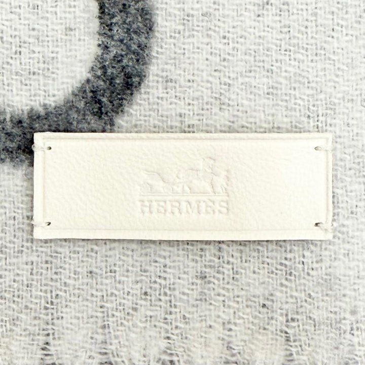 極美品△HERMES エルメス H259157S モール カシミヤ100％ イヴォワール/フランネルグレー マフラー ストール 現行品 イギリス製 箱付き