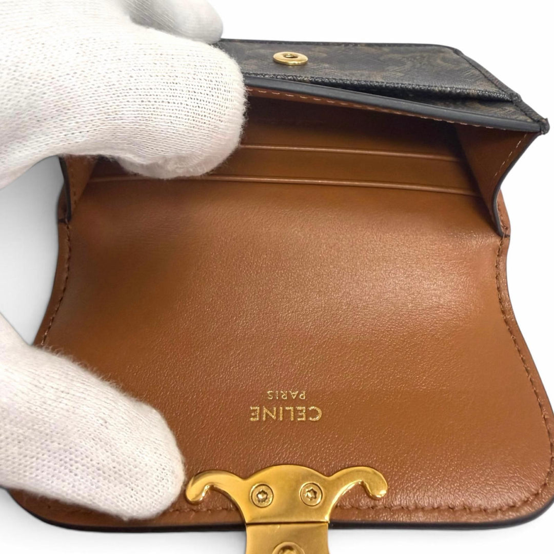極美品□CELINE セリーヌ 10N062DB7 レザー トリオンフ カードケース 名刺入れ タン ゴールド金具 イタリア製 メンズ 保存袋付き