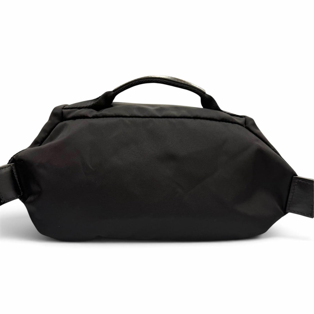 極美品▼GIVENCHY ジバンシィ BKU038K1JE ロゴ 4G ジップ ナイロン レザー ボディバッグ ブラック シルバー金具 イタリア製 メンズ