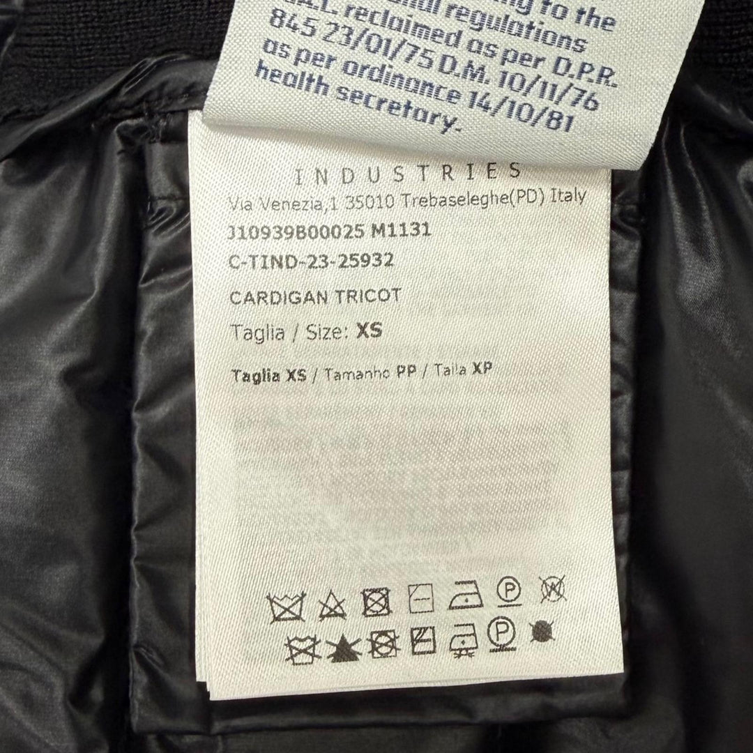 美品★MONCLER モンクレール 2023年製 CARDIGAN TRICOT ロゴパッチ付 切替デザイン ダウンジャケット ブラック XS 正規品 レディース