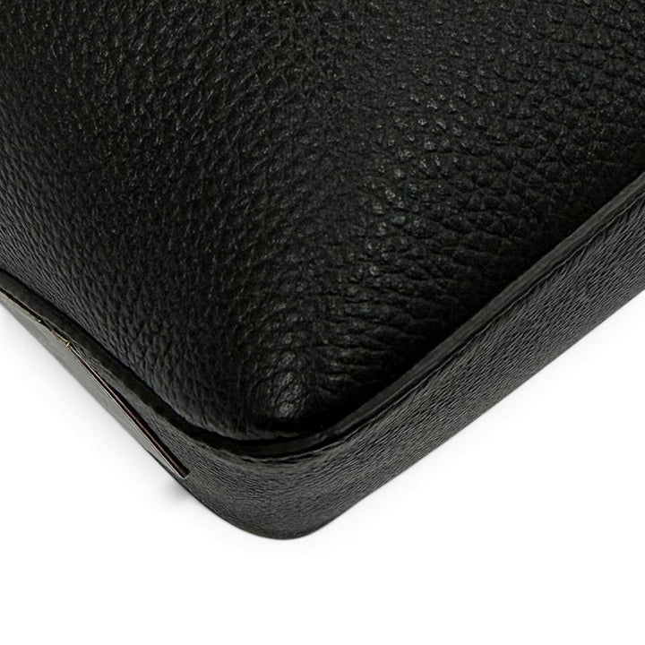 極美品▼FENDI フェンディ 7N0149 レザー セレリア ルイ FFメタル セカンドバッグ クラッチバッグ ブラック シルバー金具 メンズ