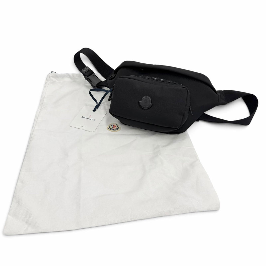 極美品▼MONCLER モンクレール 5M00005 M6256 DURANCE デュランス ロゴ付き ベルトバッグ ボディバッグ ブラック 正規品 メンズ 保存袋付