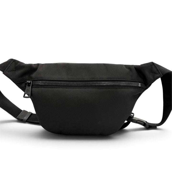 極美品▼MONCLER モンクレール 5M00005 M6256 DURANCE デュランス ロゴ付き ベルトバッグ ボディバッグ ブラック 正規品 メンズ 保存袋付