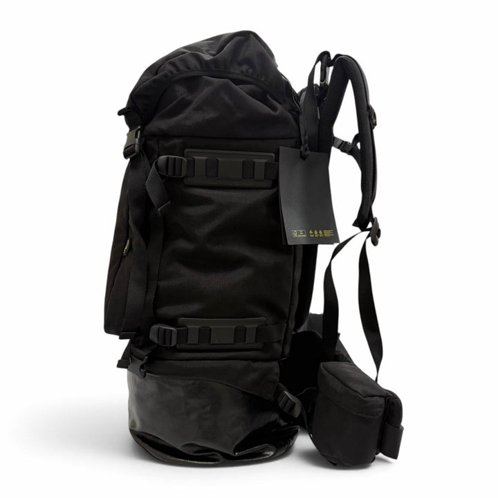 美品▼MONCLER HYKE モンクレール ハイク 5A00001 M2533 レザー使い BACKPACK LARGE ラージ バックパック リュック 正規品 定価388300円