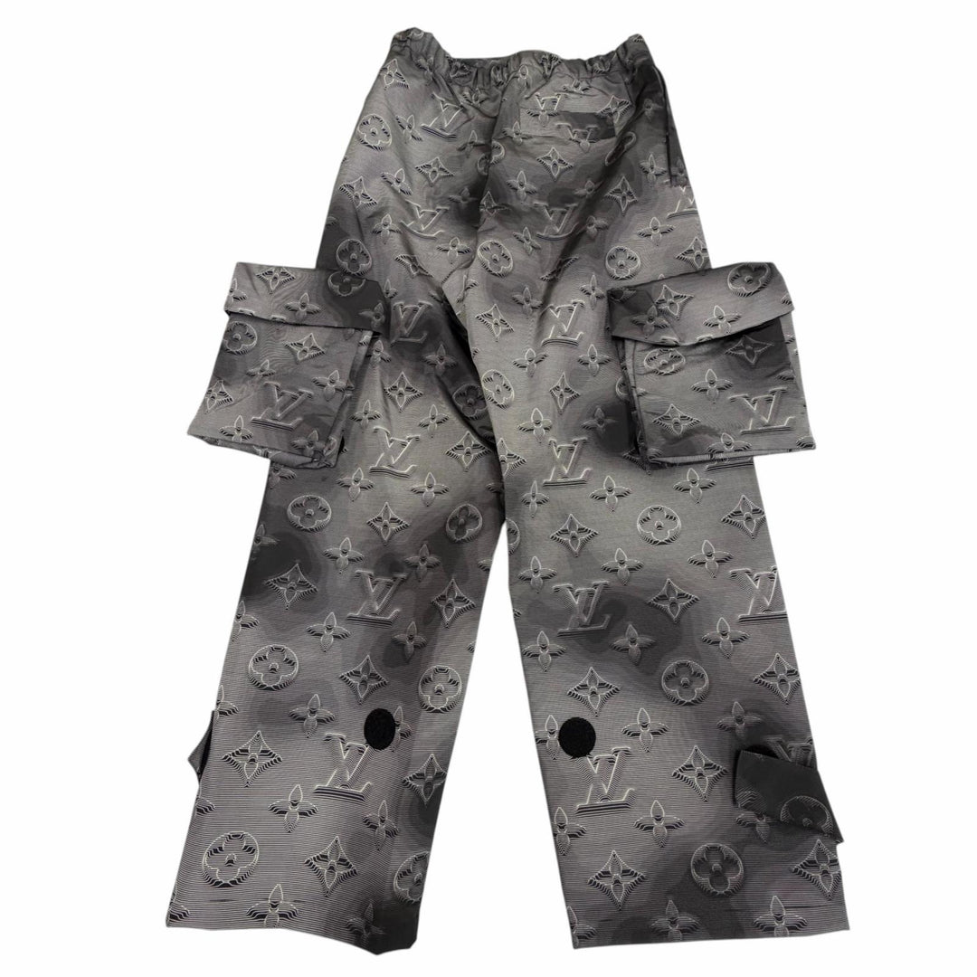 未使用品▼LOUIS VUITTON ルイヴィトン 1A5WHCC ヴァージル期 3Dモノグラム 3Dポケット カーゴパンツ ブラック IT 42 伊製 正規品 メンズ