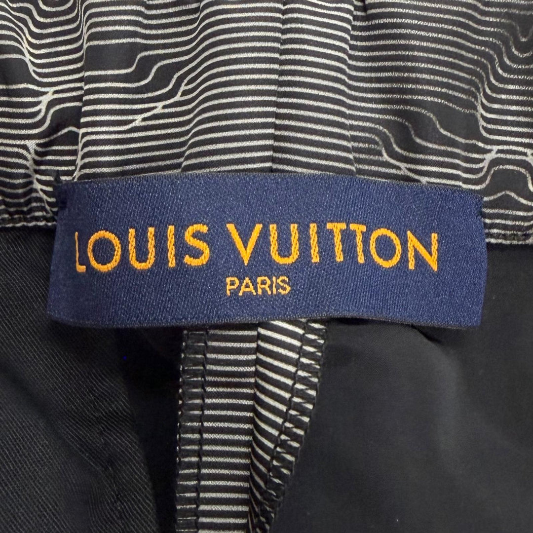 未使用品▼LOUIS VUITTON ルイヴィトン 1A5WHCC ヴァージル期 3Dモノグラム 3Dポケット カーゴパンツ ブラック IT 42 伊製 正規品 メンズ