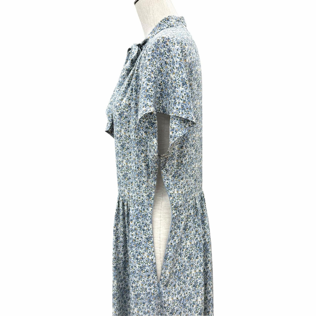 美品★CELINE セリーヌ 2R47B307O シルク100％ トリオンフボタン ボウタイ 花柄 ワンピース ライトブルー FR 38 フランス製 正規品