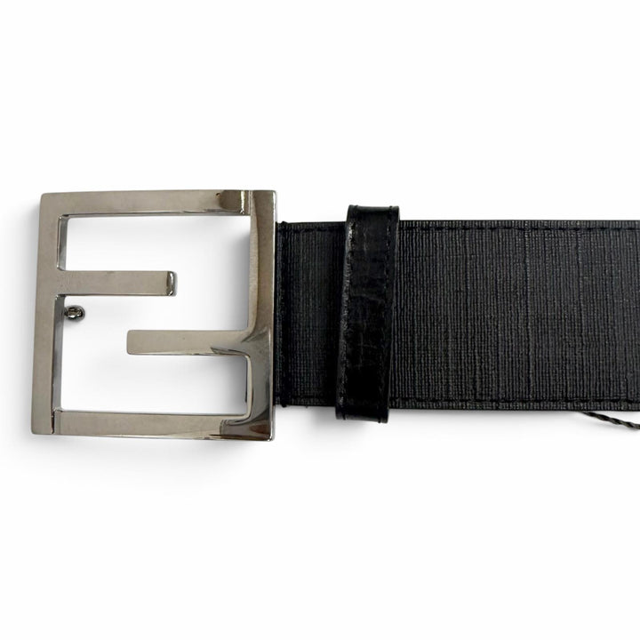 極美品□FENDI フェンディ レザー ズッカ柄 FFロゴバックル ベルト ブラック ガンメタリック金具 イタリア製 メンズ 保存袋付き