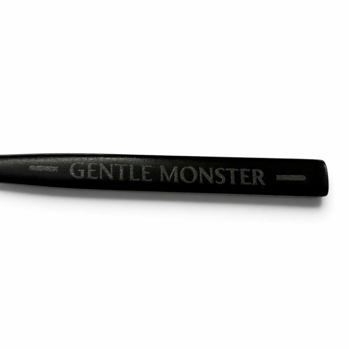 未使用品▼PRADA GENTLE MONSTER プラダ ジェントルモンスター SPR D63 2 M01 チタニウム トライアングルロゴ スクエア サングラス 箱付