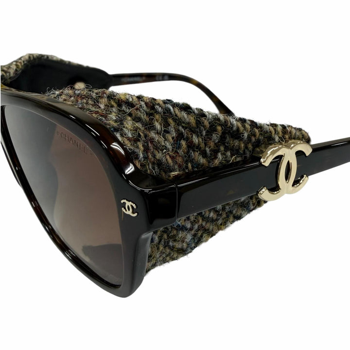 良品☆CHANEL シャネル 25N 71734A パイロット シェイプ サングラス レザー使い 現行品 ツーブリッジ ツイード ブラウン 定価198000円