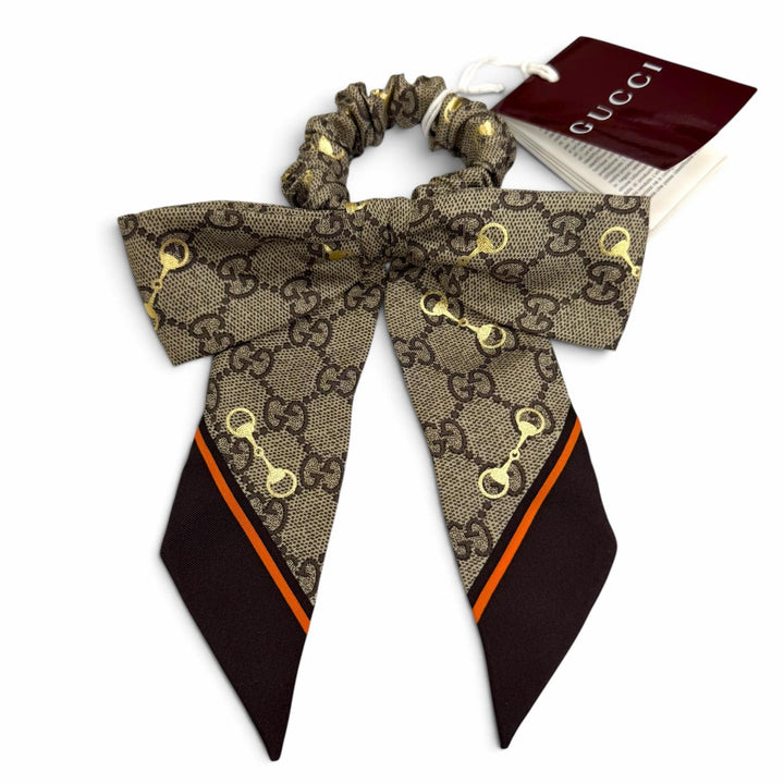 未使用品☆GUCCI グッチ 770292 シルク100％ GGパターン ホースビット リボン シュシュ ベージュ ゴールド イタリア製 レディース 箱付き