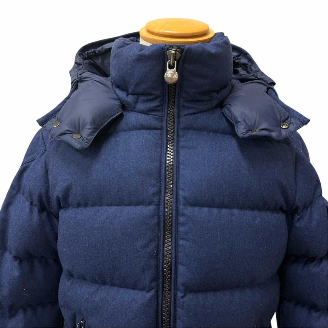 美品□MONCLER モンクレール MONTGENEVRE GIUBBOTTO ウール100％ ロゴワッペン フーデッド ダウンジャケット ネイビー 0 正規品 メンズ