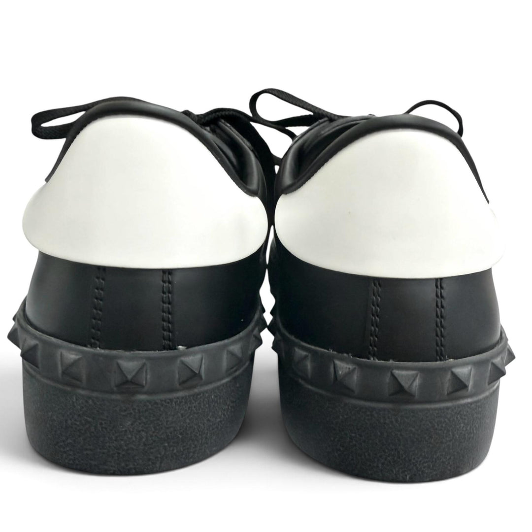極美品□Valentino Garavani ヴァレンティノガラヴァーニ レザー VLTNロゴ ローカットスニーカー ブラック IT 40 イタリア製 メンズ